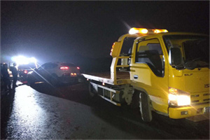 桦南24小时车辆搭电联系电话